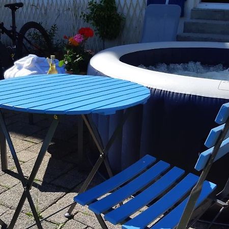 Gite La Petite Maison Horlogere Et Jacuzzi , Raquettes Les Fontenelles Екстериор снимка